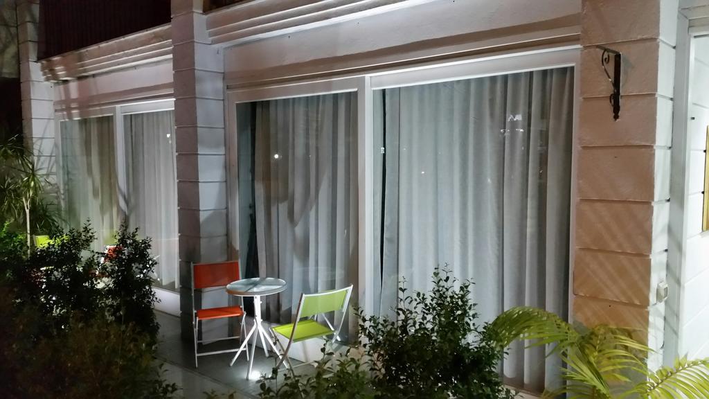 Casa Del Vento Bed & Breakfast Roccalumera Luaran gambar