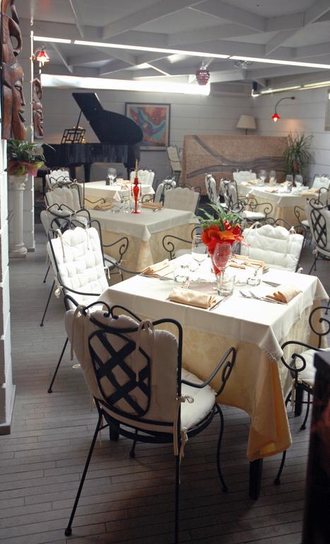 Casa Del Vento Bed & Breakfast Roccalumera Luaran gambar