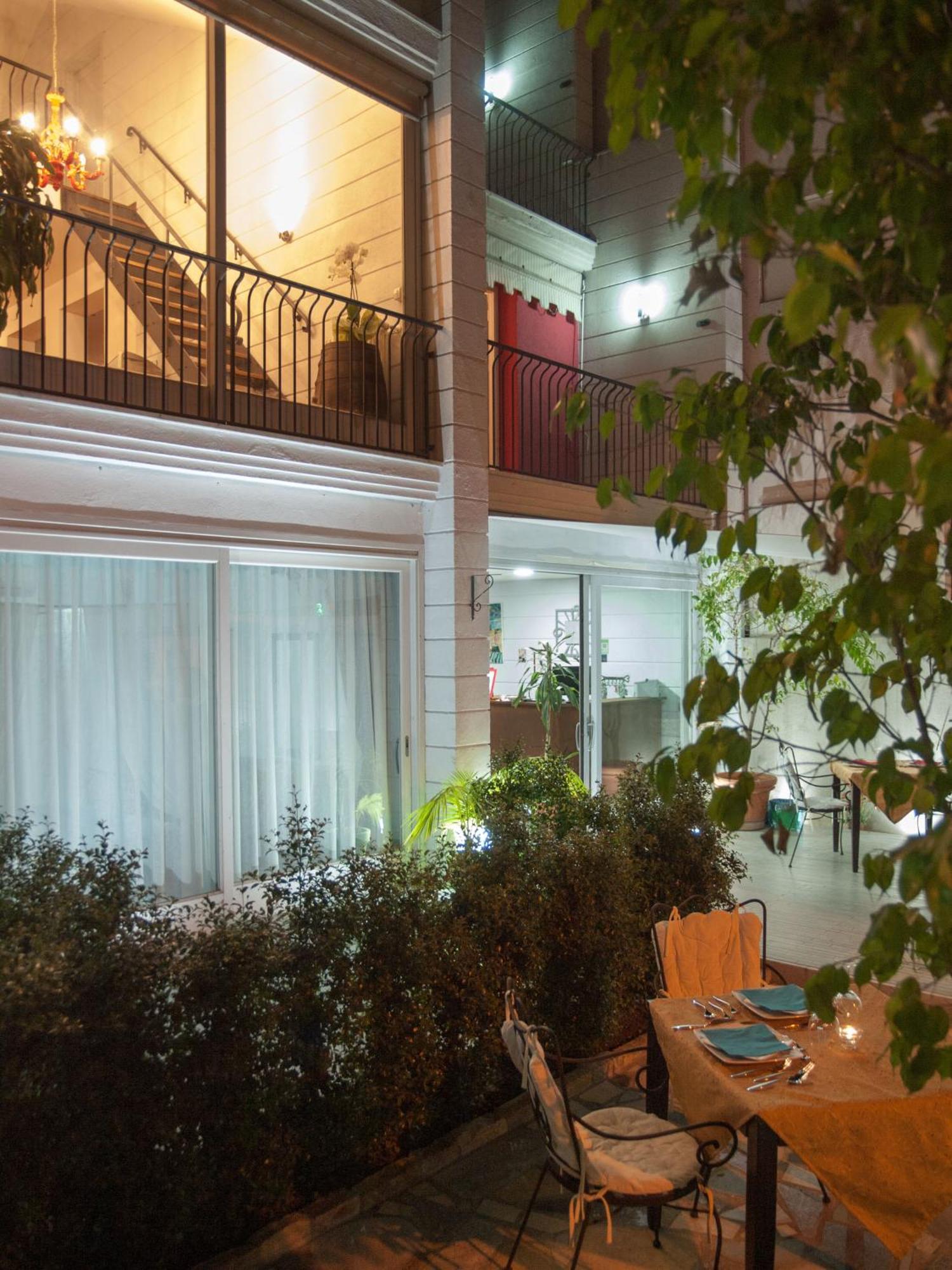Casa Del Vento Bed & Breakfast Roccalumera Luaran gambar