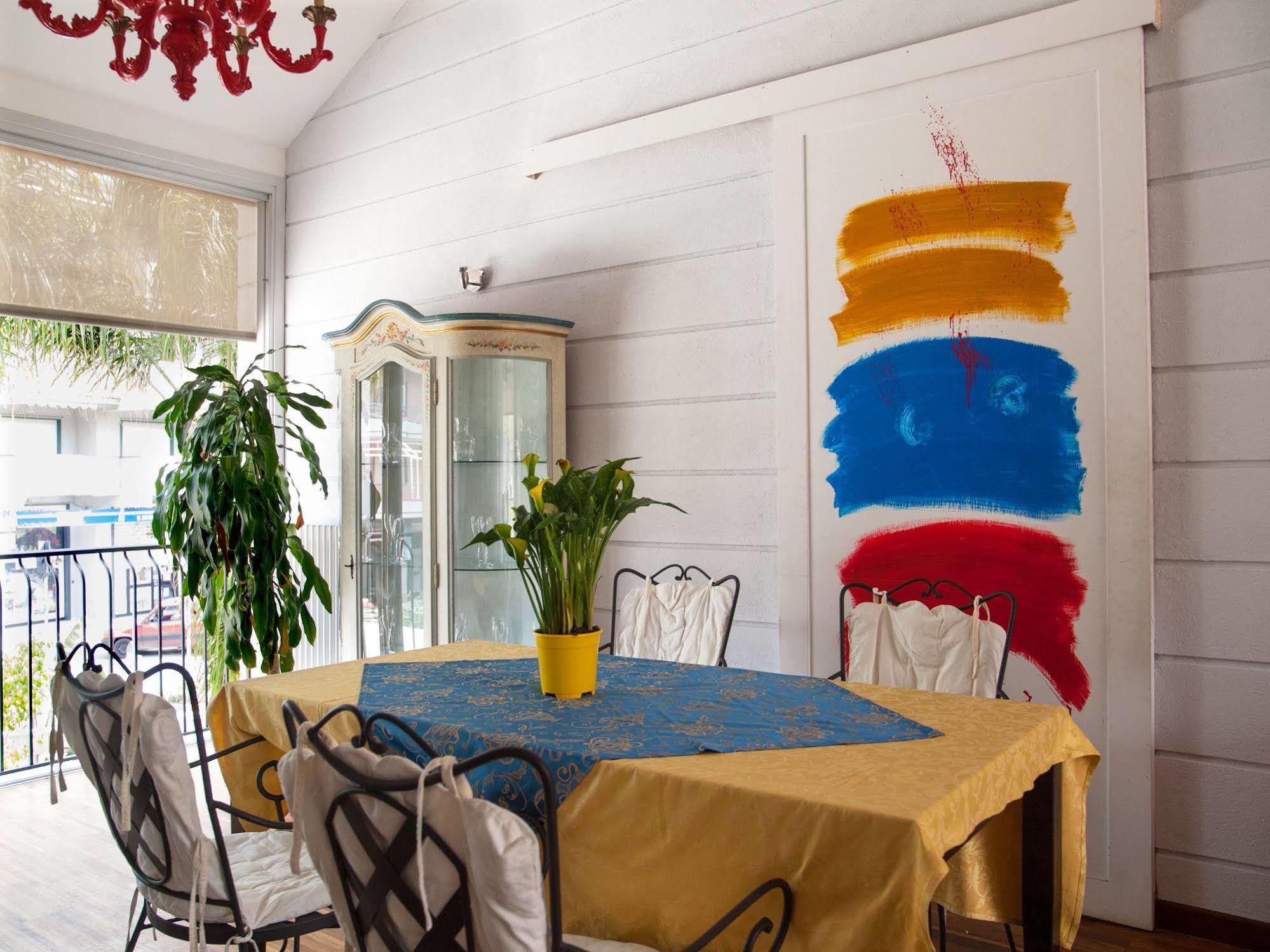 Casa Del Vento Bed & Breakfast Roccalumera Luaran gambar